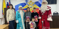 Дед Мороз бывает полицейским - Газета В 24 часа