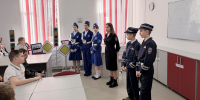 Сотрудники полиции провели занятие для начальных классов - Газета В 24 часа